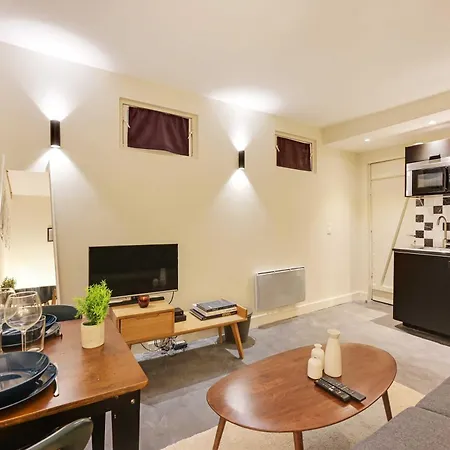 Charming - 1br- 4p- Arts Et Metiers *